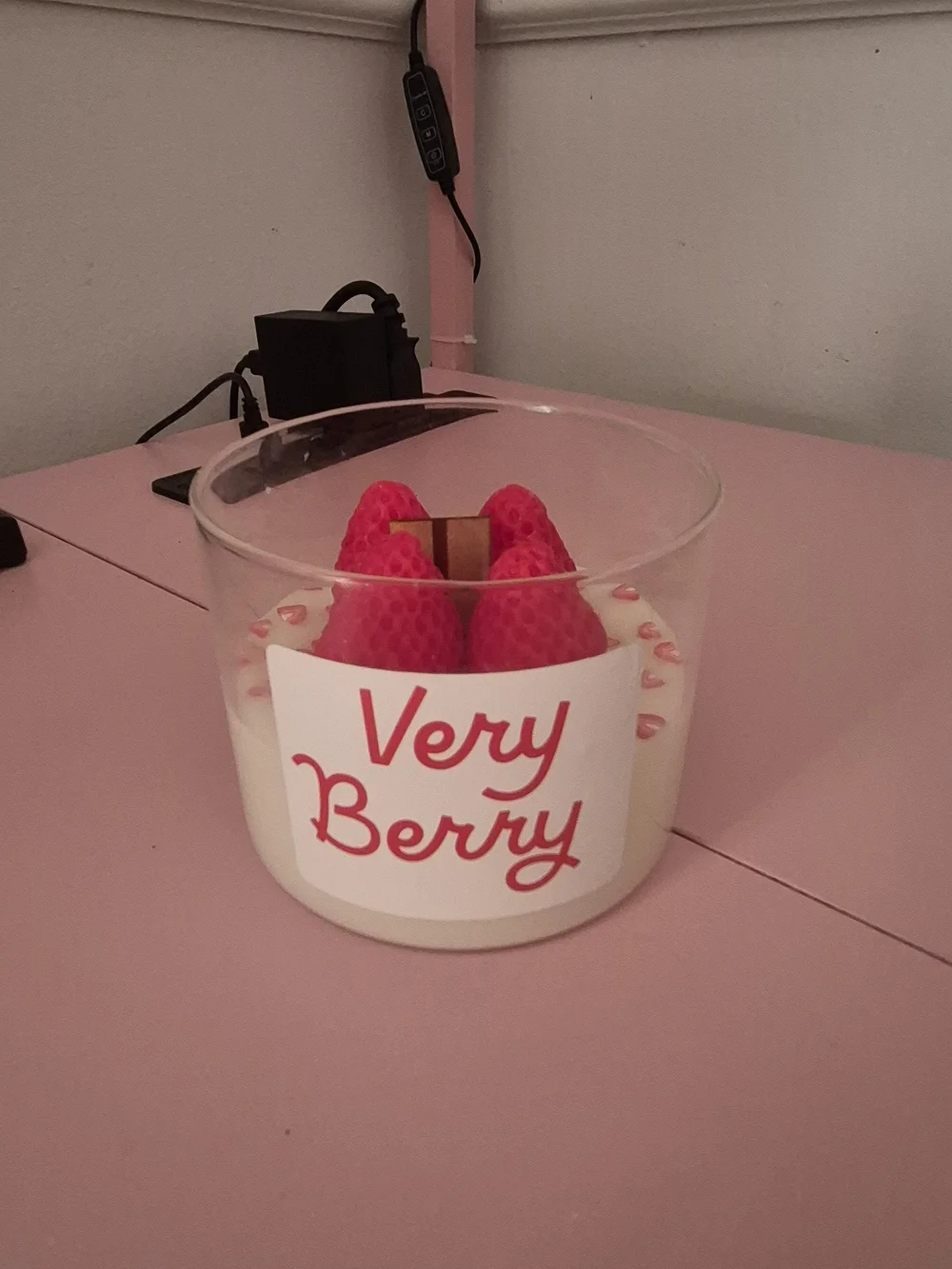 Very Berry Scented Candle - Pink